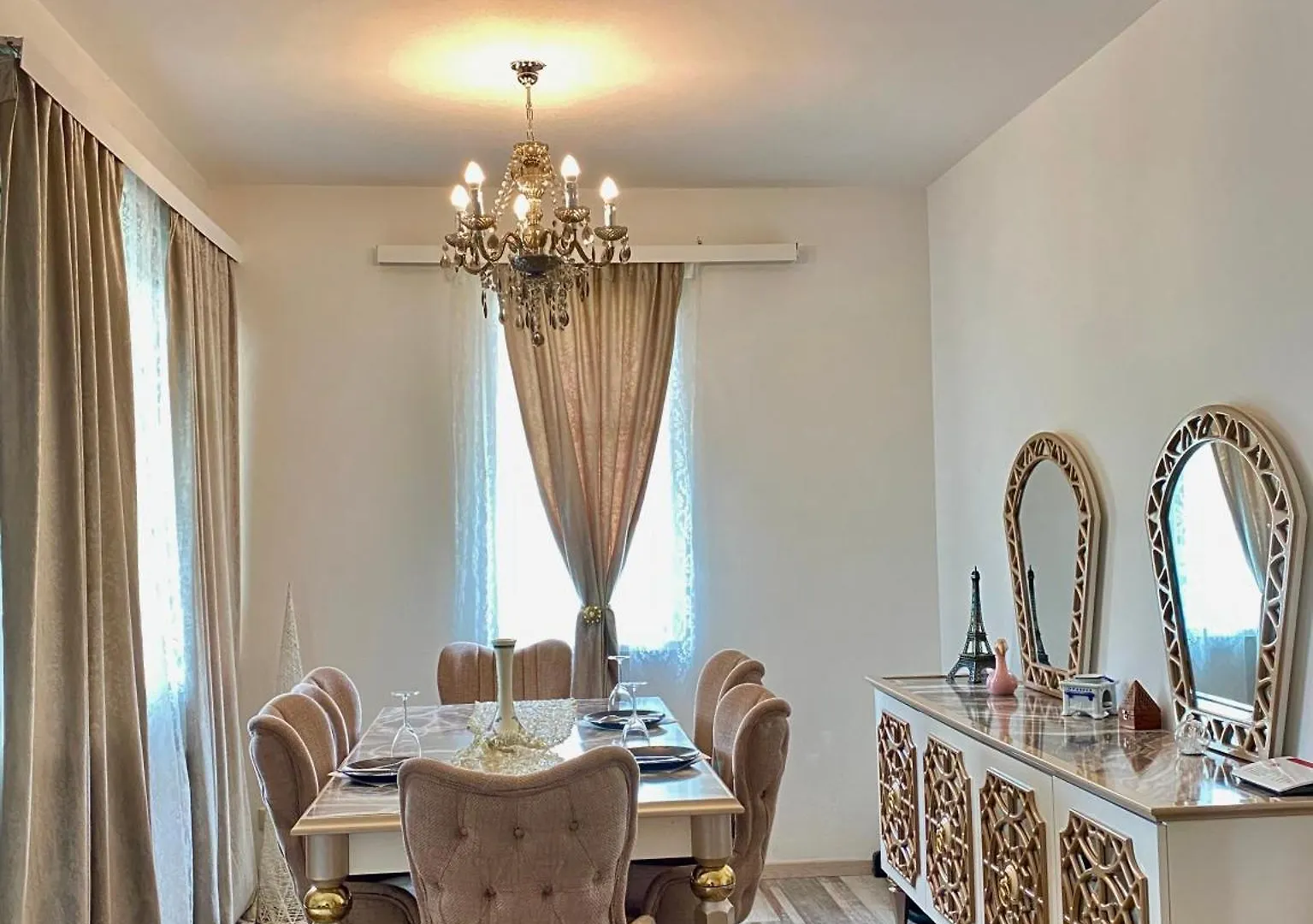 Tyrol Golden Apartment Alps Mountain View& Free Underground Parking Innsbruck
